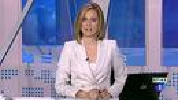 Telediario 1 - Cristina Fernández se enfrenta a la primera huelga general de su mandato