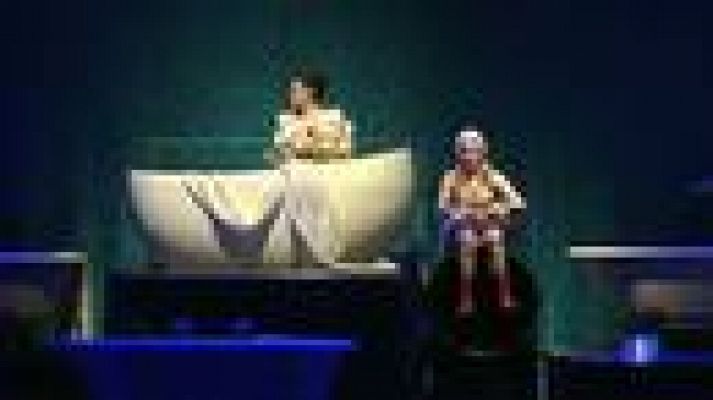 Telediario 1 - "The Soap Show": agua, danza y cabaret