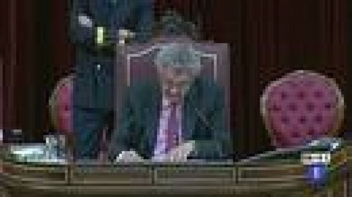 Telediario 1 - Último día de Gobierno y oposisión para renovar los órganos constitucionales