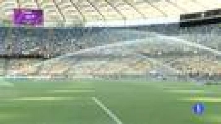 Telediario 1 - Elogios de Italia hacia 'La Roja'