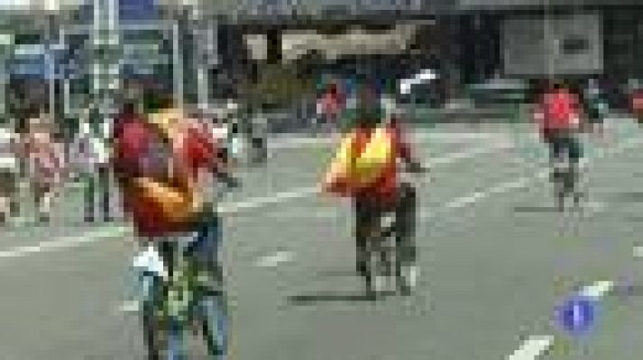 Telediario 1 - La 'marea roja' toma Kiev