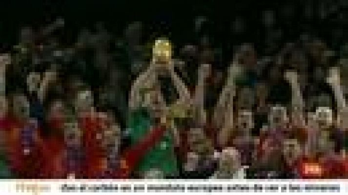 Informativo 24h - La triple corona de 'La Roja'