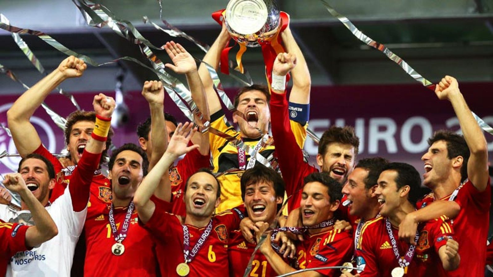 La triple corona de 'La Roja' 