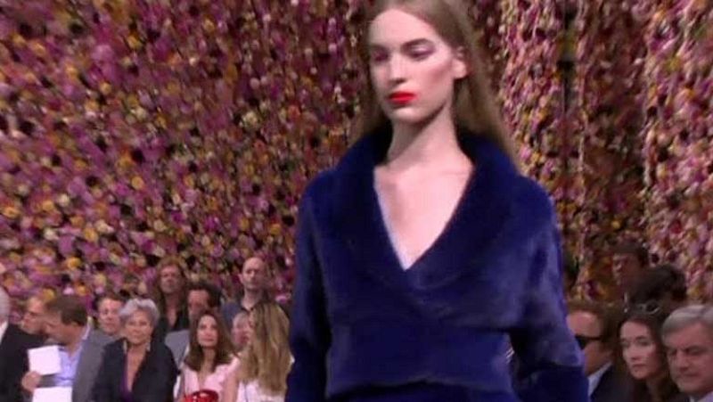 Raf Simons se estrena como nuevo director creativo de Cristian Dior
