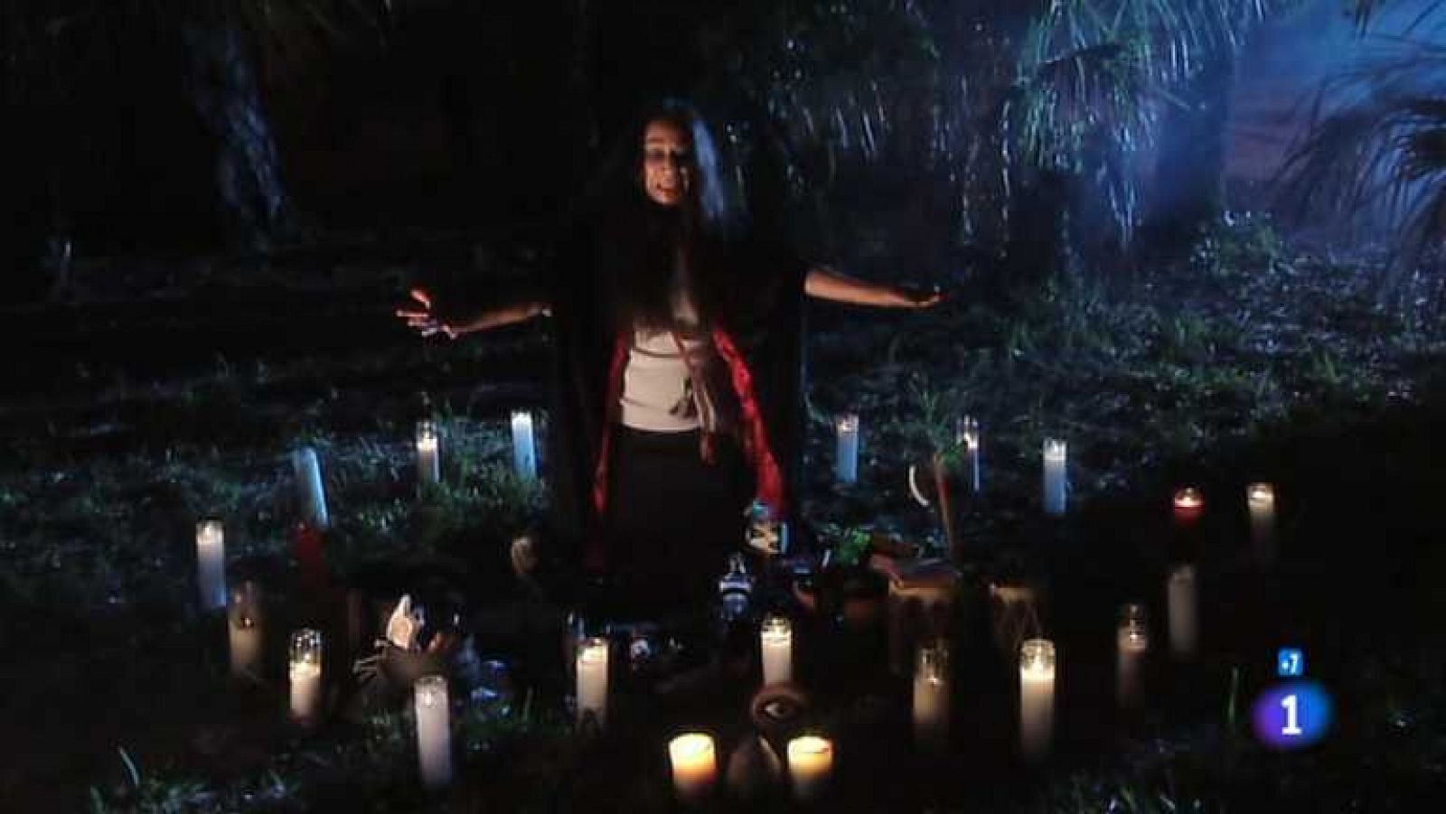 Corazón apasionado - Capítulo 40  - Patricia decide salir con el doctor al cine. Armando no puede soportarlo y furioso - Ver ahora