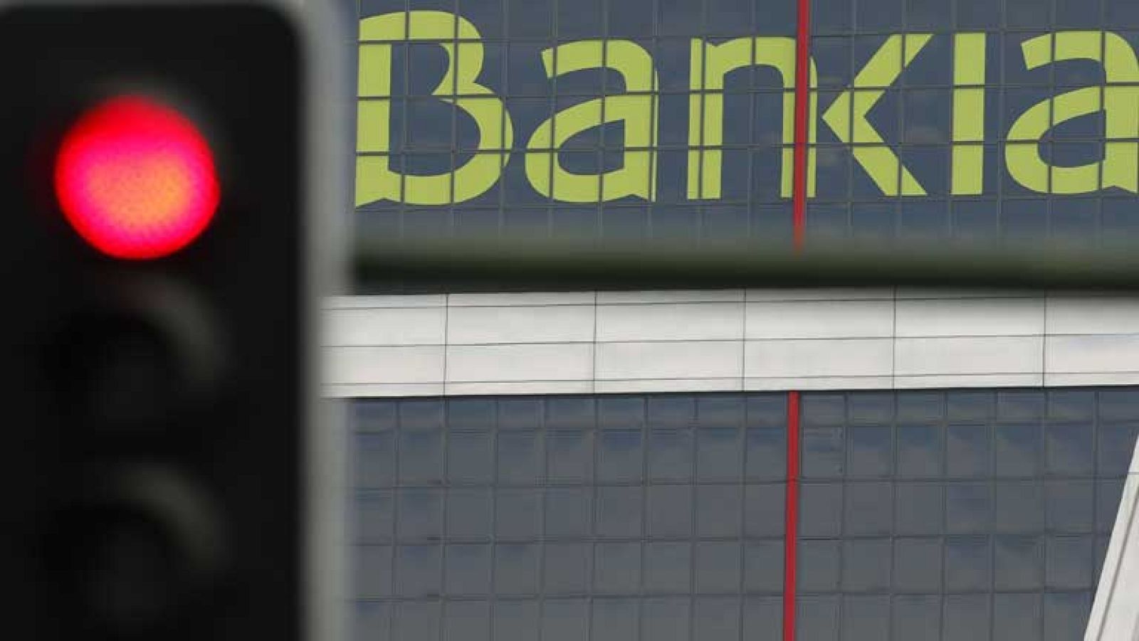  Reacciones al auto de la Audiencia Nacional que investigará la gestión de Bankia