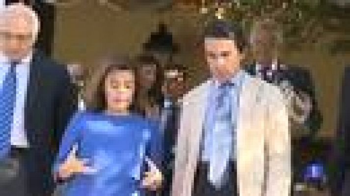 Telediario 1 - La oposición contra nuevos recortes