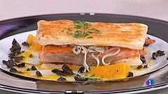 Cocina con Sergio - Milhojas de salmón con pimientos caramelizados