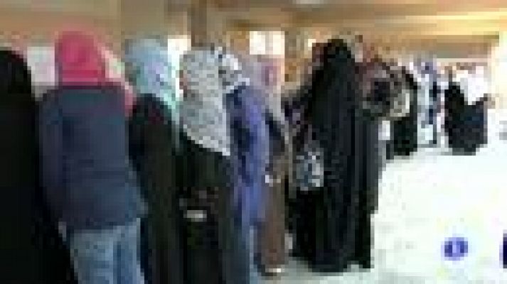 Telediario 1 - Libia concluye las primeras elecciones libres en medio siglo con una alta participación