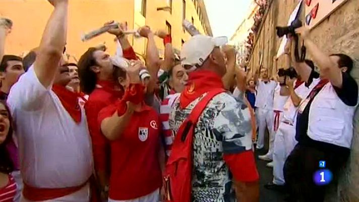 San Fermín - El tradicional cántico a San Fermín