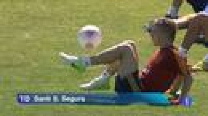 Telediario 1 - Adrián, el "hombre gol" de la Rojita