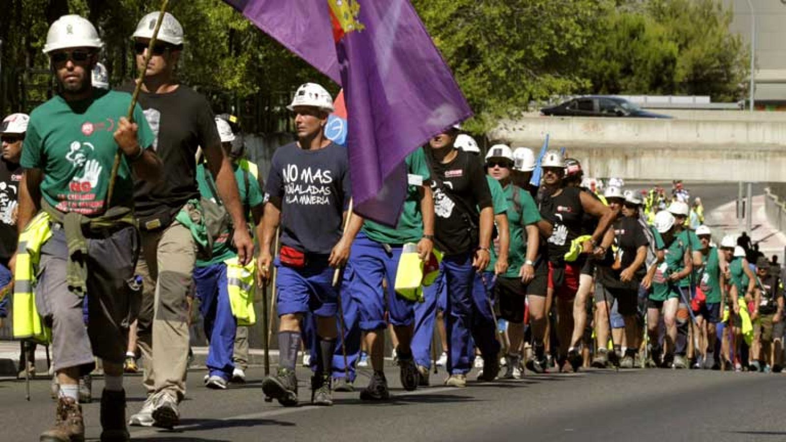 Los mineros prosiguen su marcha por la Comunidad de Madrid para protestar por los recortes en el sector