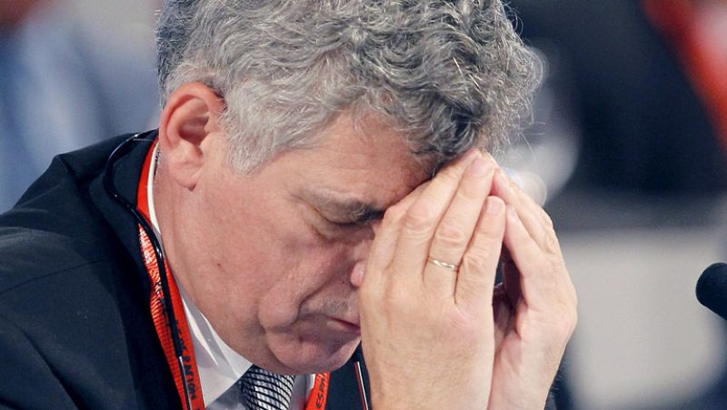 Villar indulta a Mourinho y a Vilanova