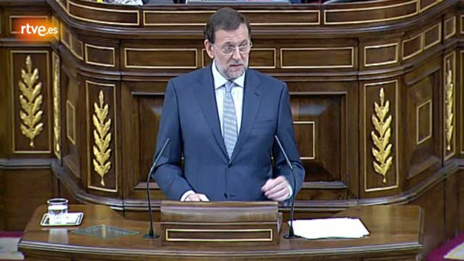 Rajoy dice que en esta situación "es imposible crear empleo" | Ver