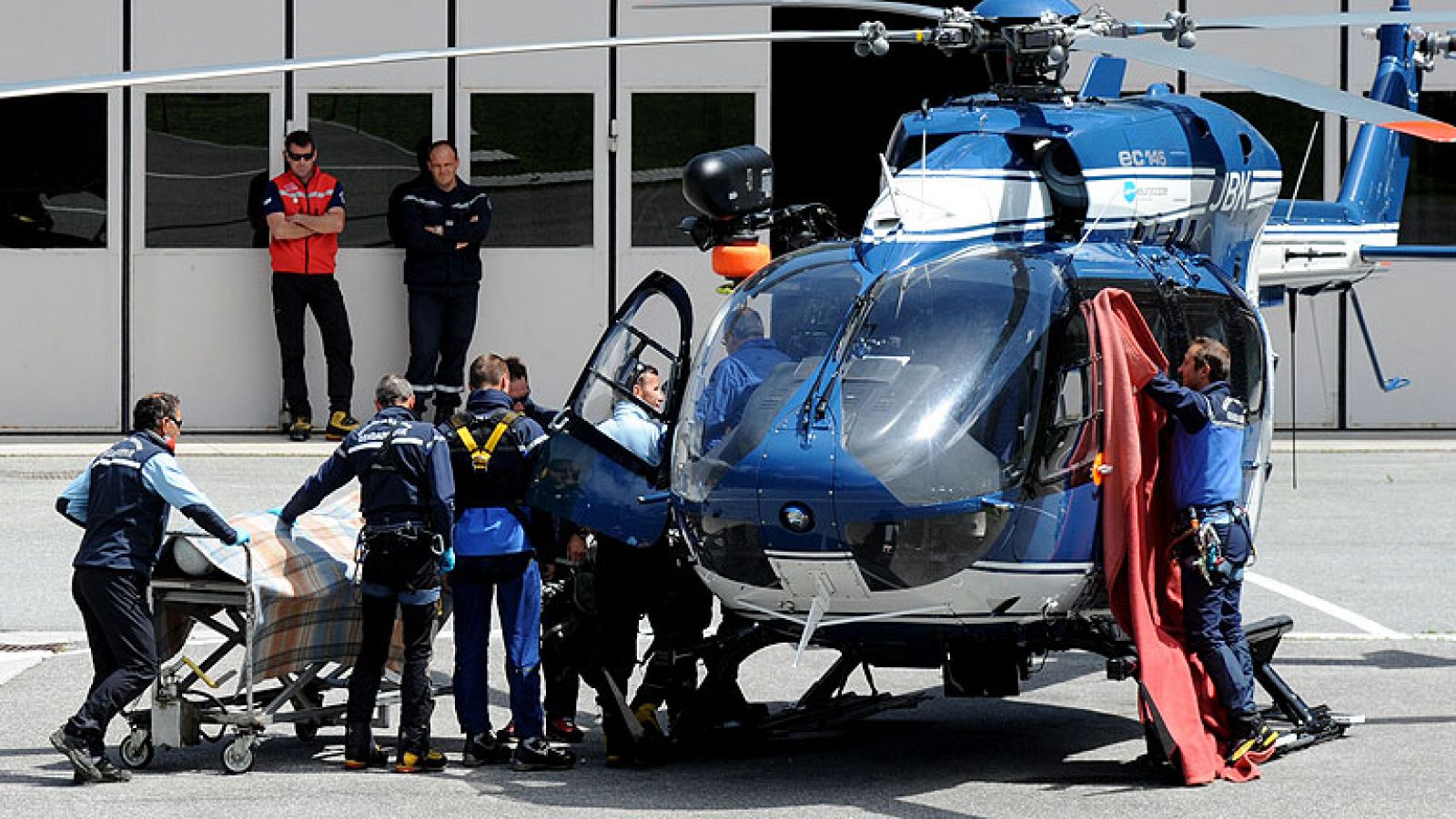 Nueve muertos por la avalancha en el Mont Blanc, entre ellos dos españoles - Informativo 24h | Ver
