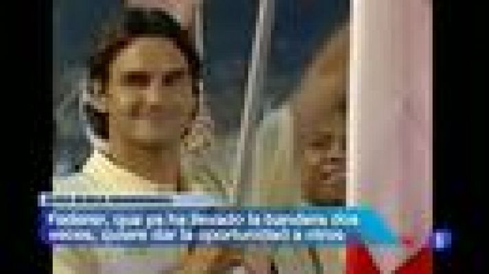 Telediario 1 - Federer rechaza ser abanderado de Suiza