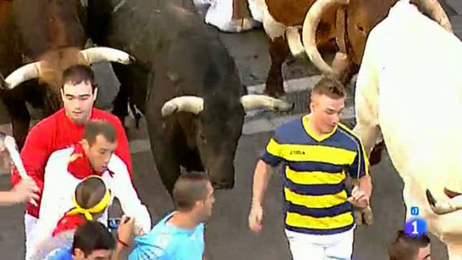 La carrera en Estafeta de un chico de amarillo