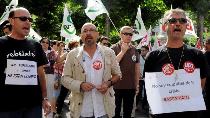 Los funcionarios llevan de nuevo a la calle su protesta contra los recortes