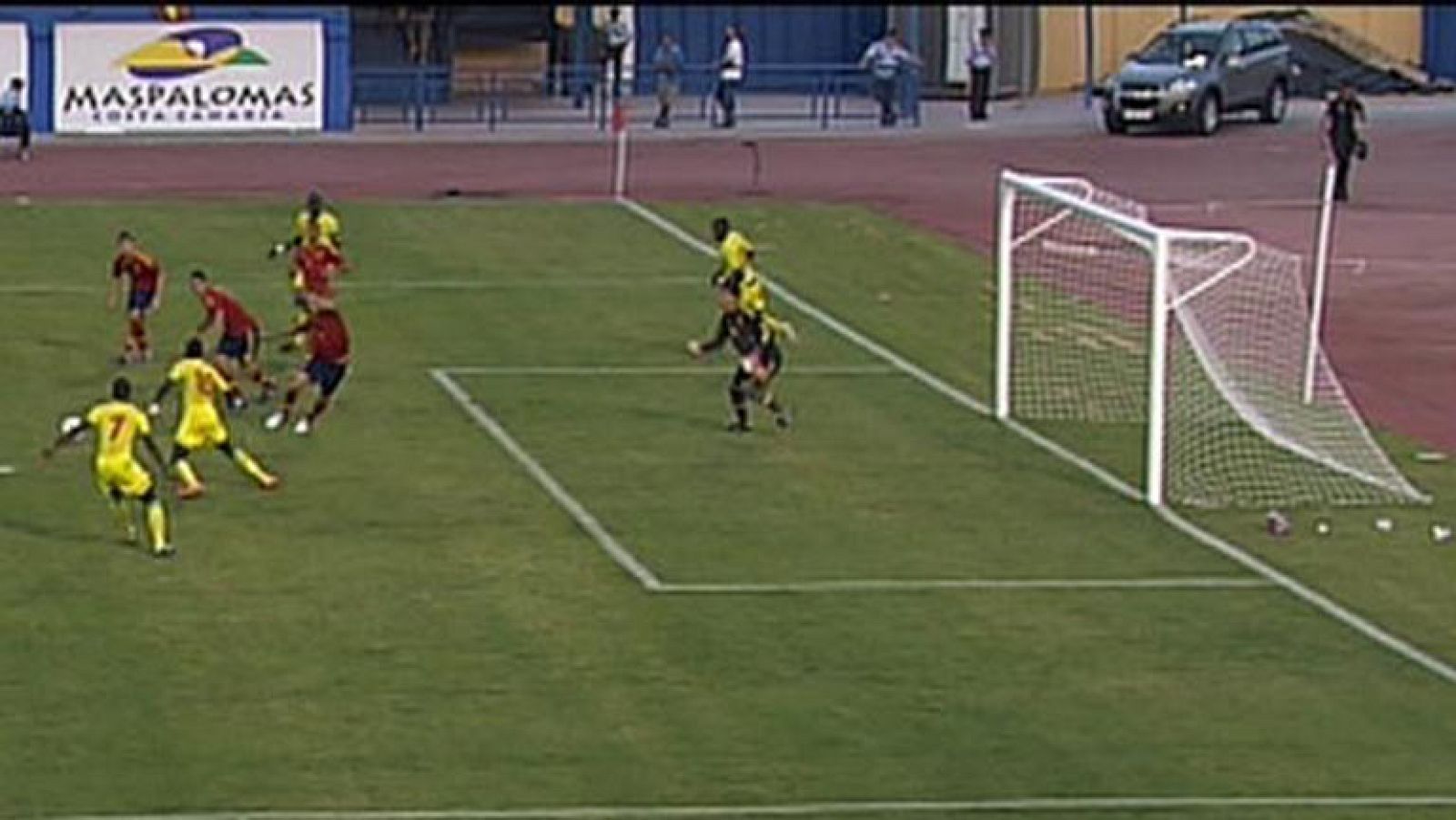 Mané Sadió amplia la diferencia al anotar el segundo