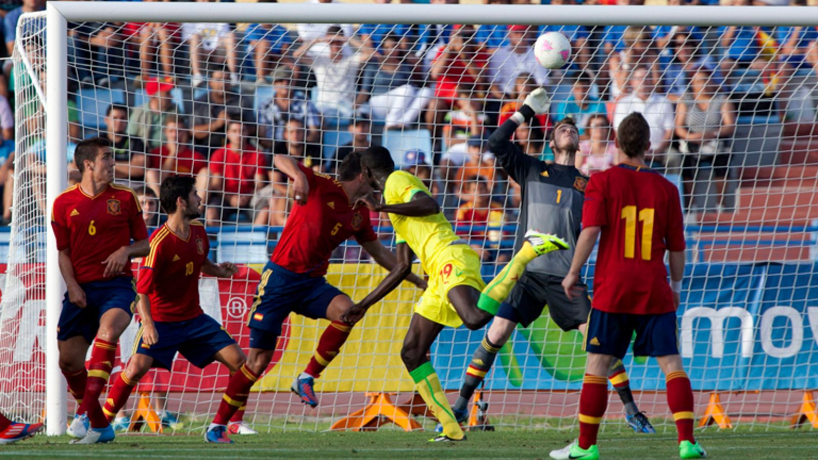 Mal partido de la selección olímpica ante Senegal