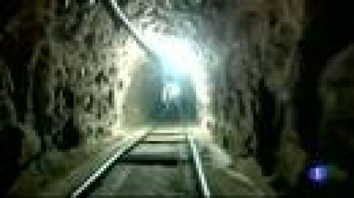 Telediario 1 - Narcotúneles en México