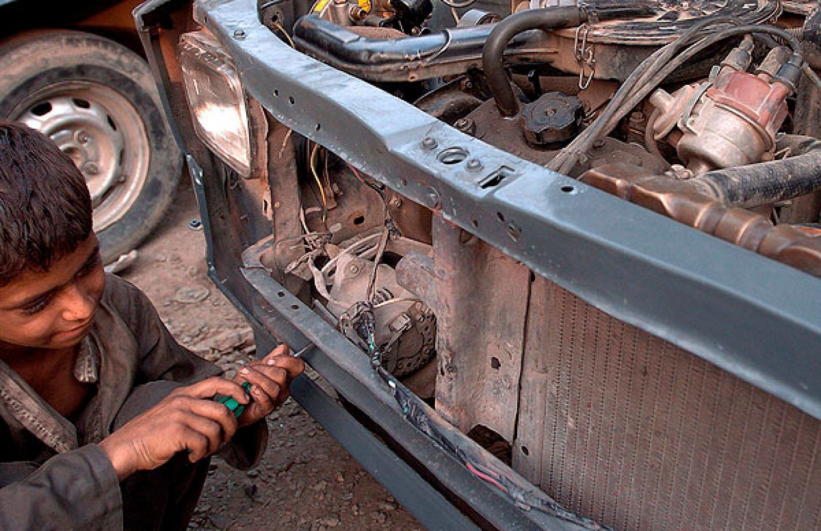 Unos 40 Millones de niños son explotados en todo el mundo | Ver