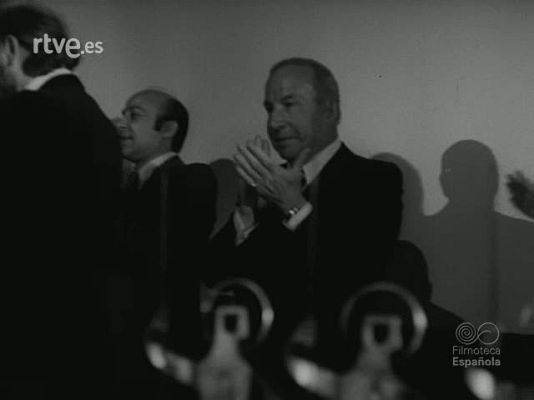 NO-DO - NOT N 1687 A