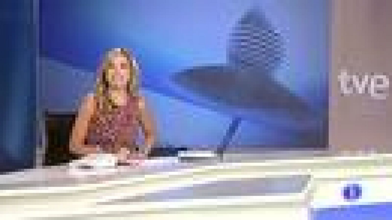 Telediario 1: Telediario Matinal en 4' - 17/07/12 | RTVE Play