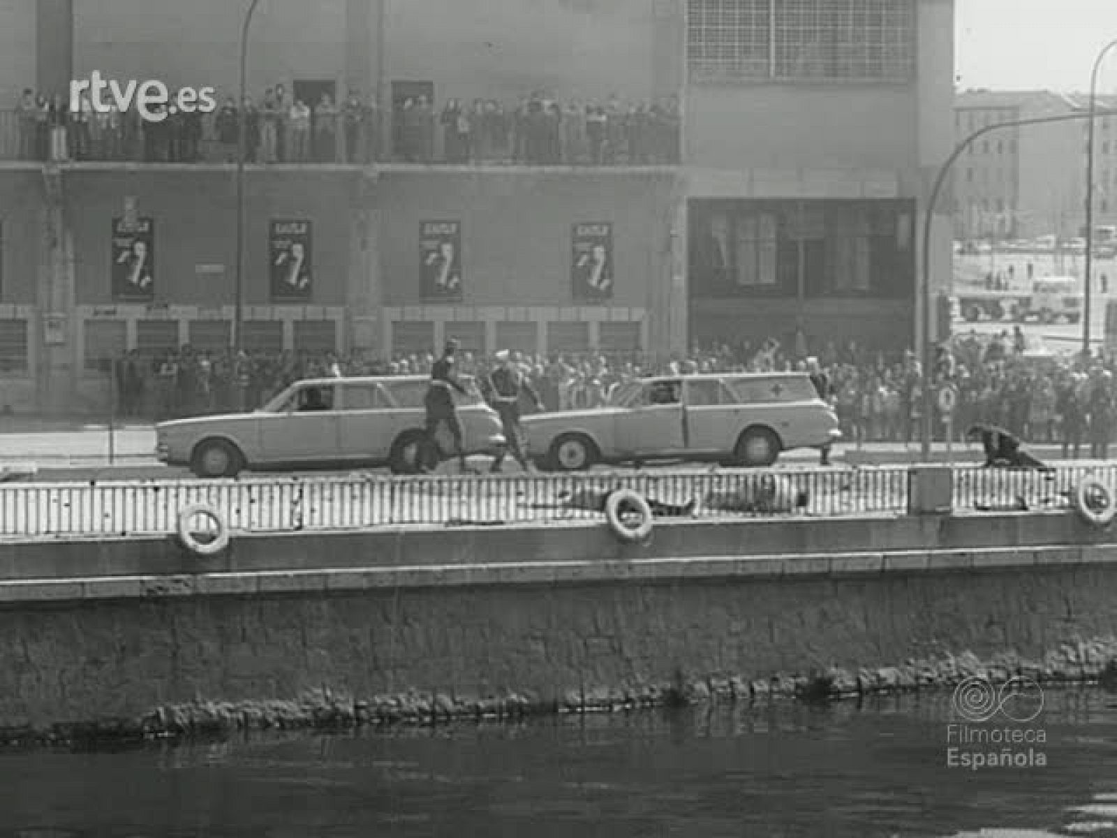 NOT N 1688 B - NO-DO | Ver