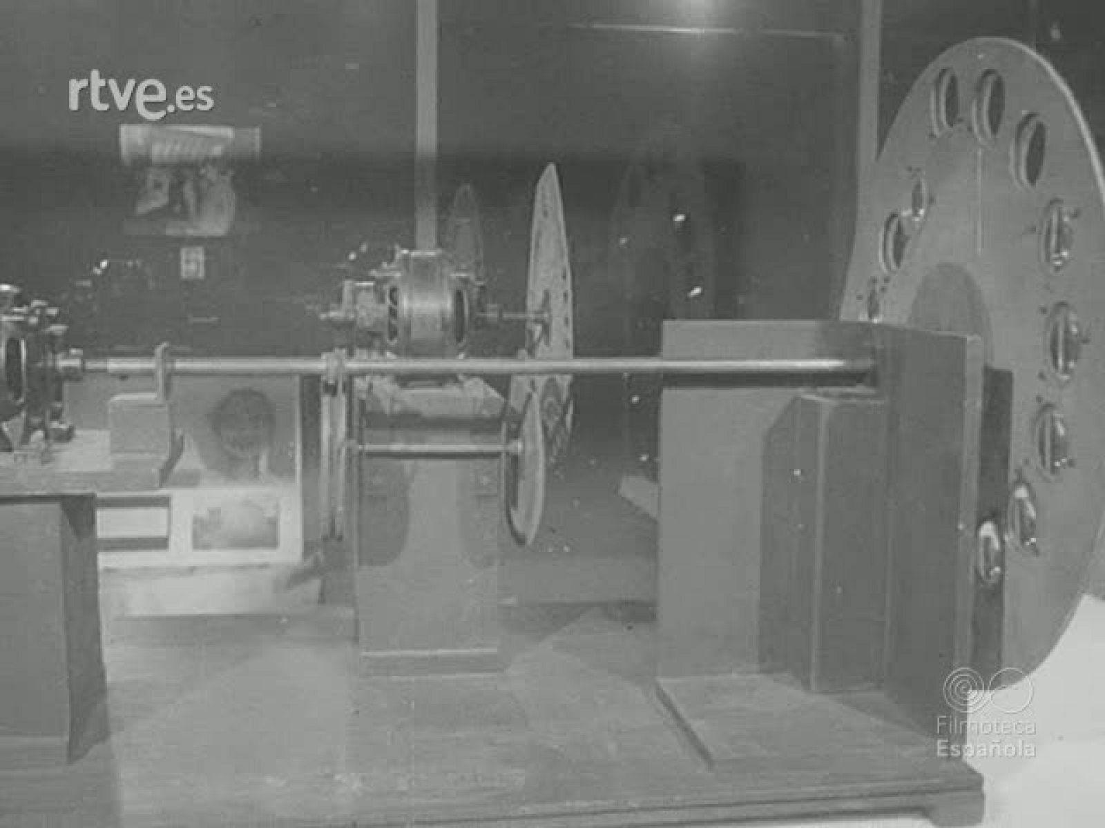 NOT N 1725 A - NO-DO | Ver