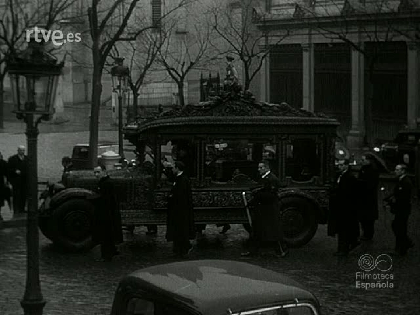 NOT N 213 A - NO-DO | Ver