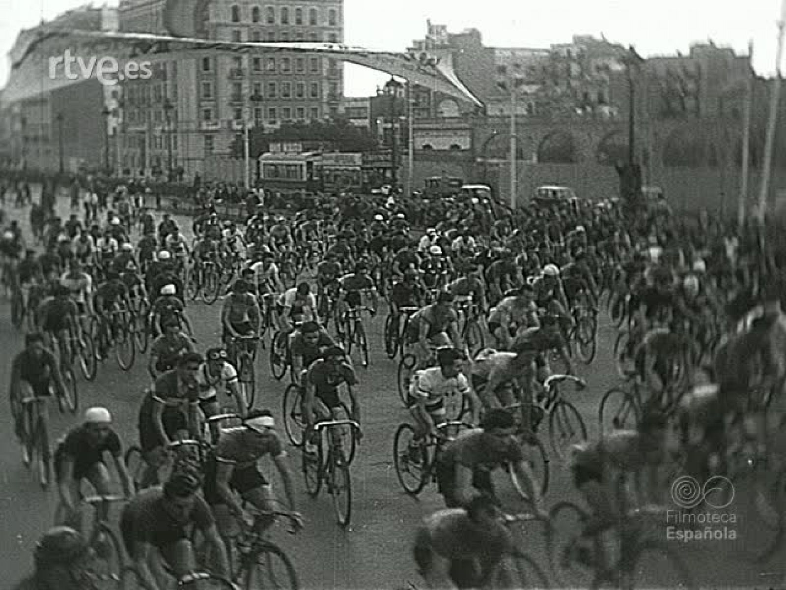 NOT N 175 B - NO-DO | Ver