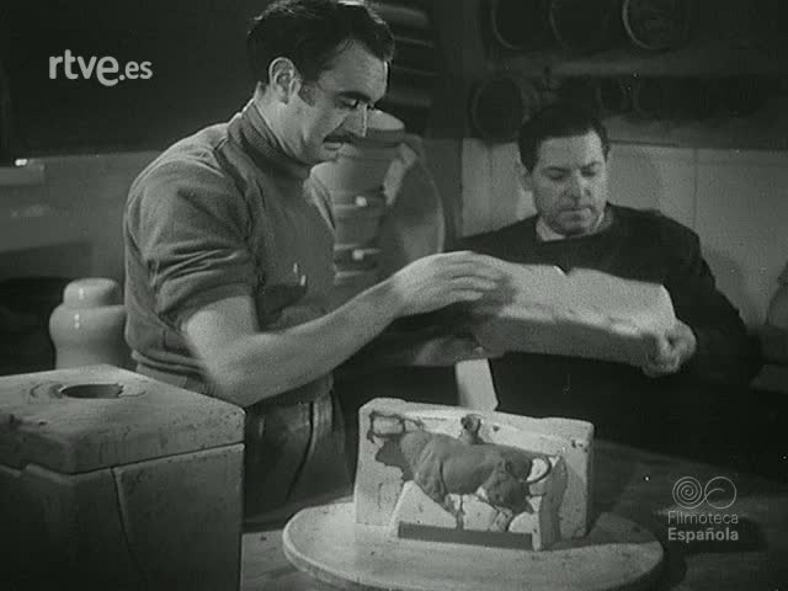 NOT N 225 B - NO-DO | Ver