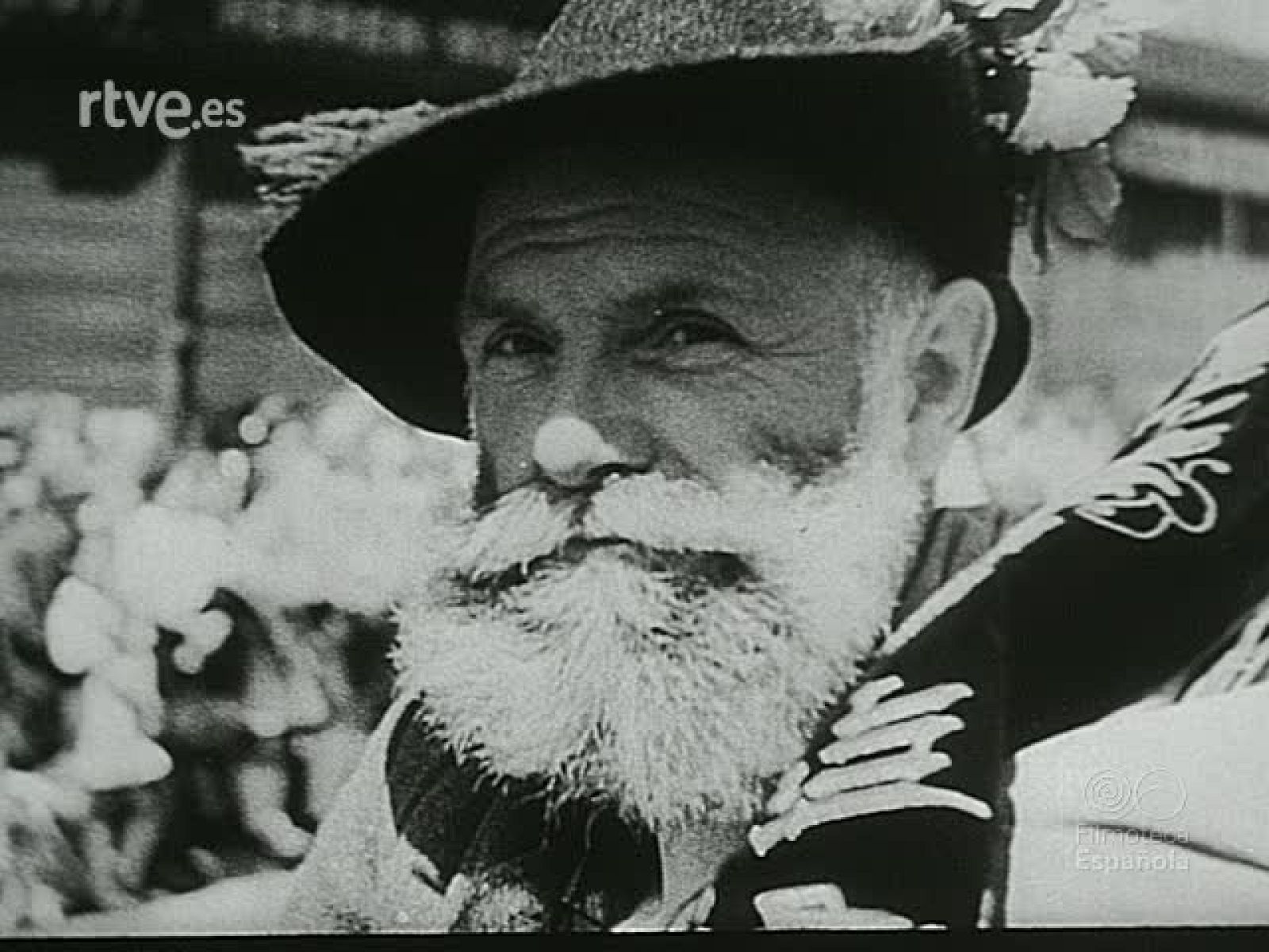 NOT N 32 B - NO-DO | Ver