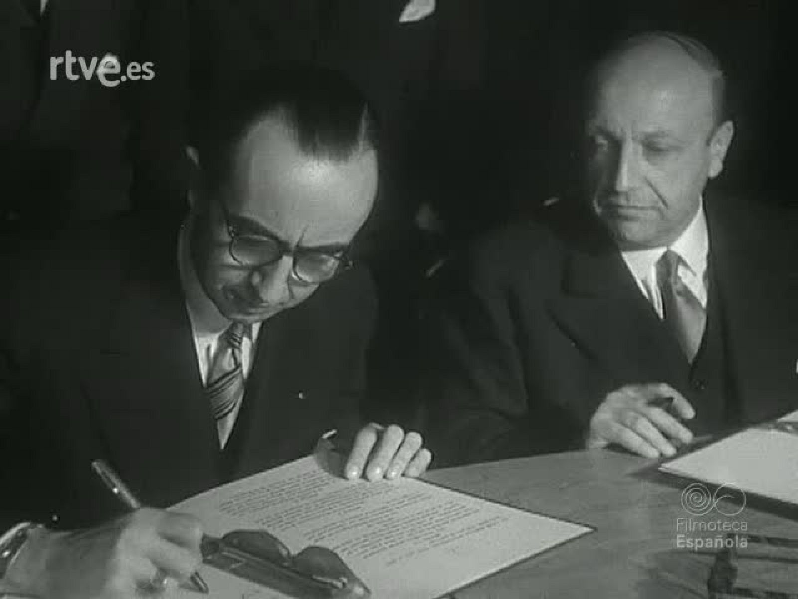 NOT N 296 B - NO-DO | Ver