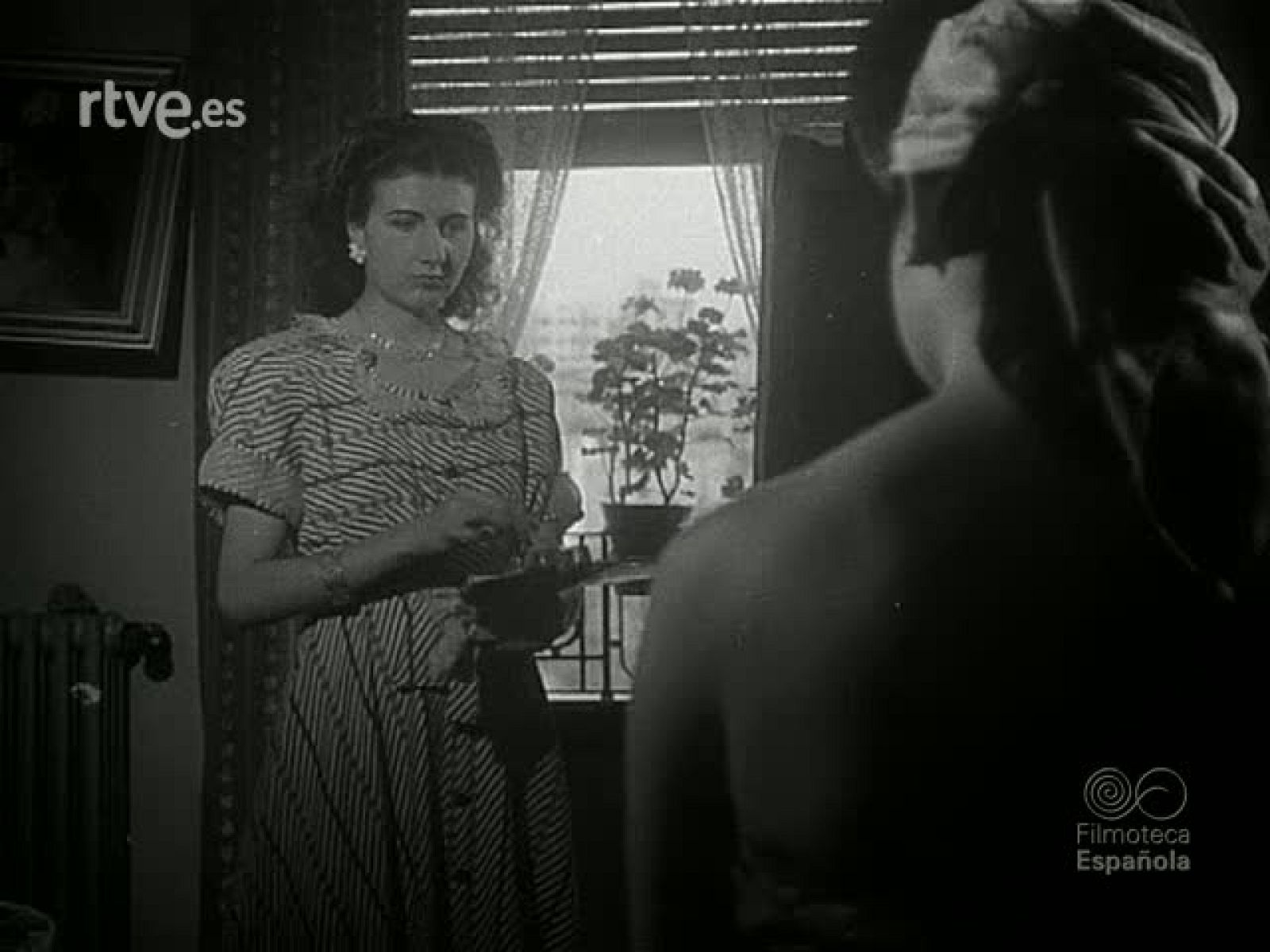 NOT N 243 B - NO-DO | Ver