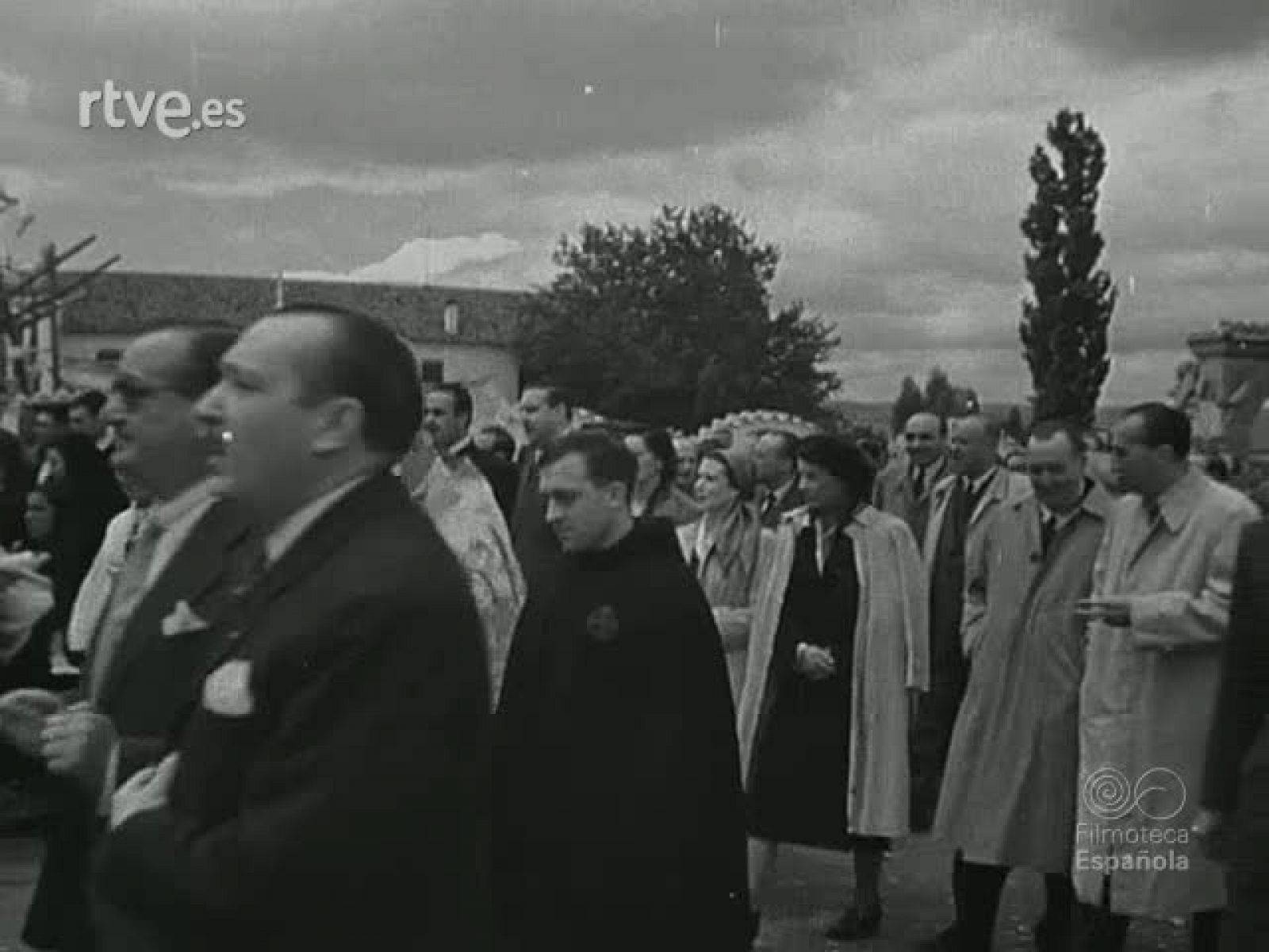 NOT N 386 B - NO-DO | Ver