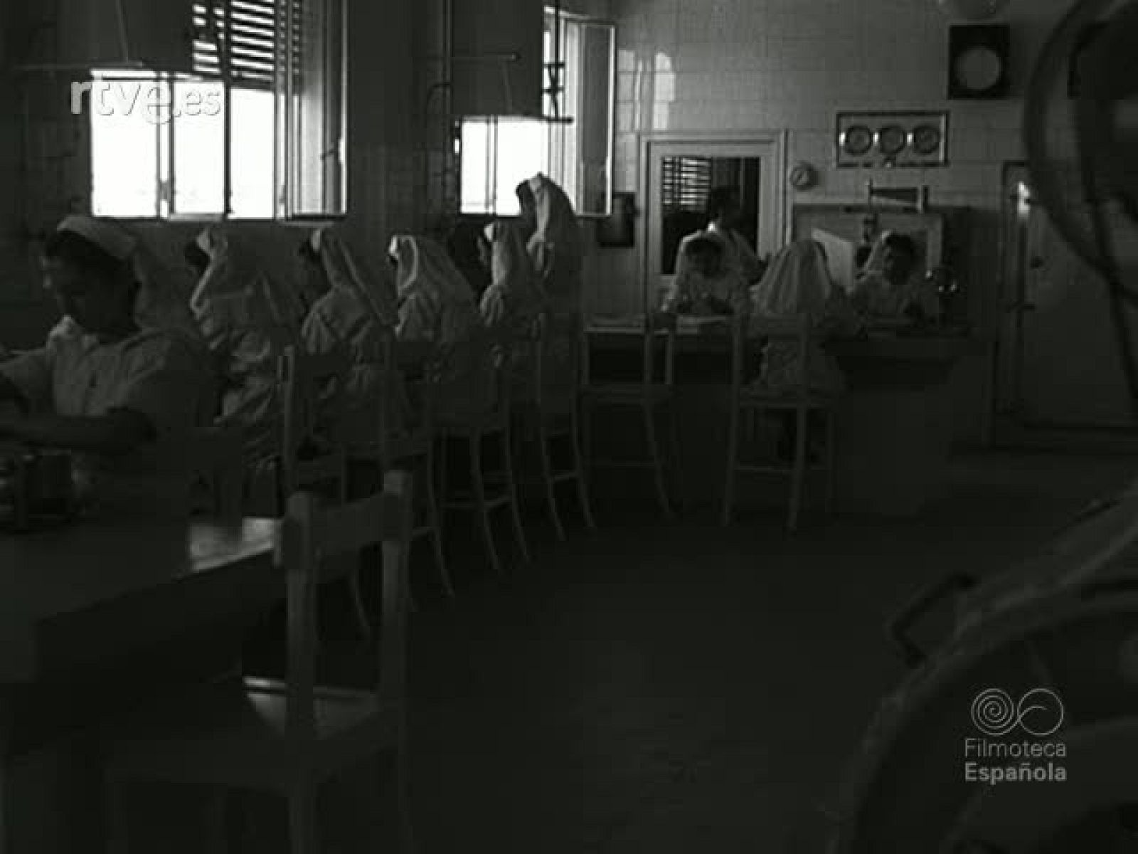 NOT N 399 B - NO-DO | Ver