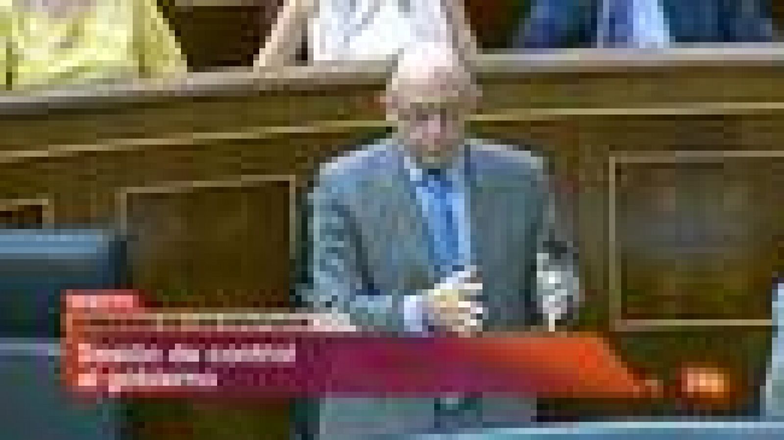 Montoro: "Si no sube la recaudación, el pago de nóminas del sector público está en riesgo"