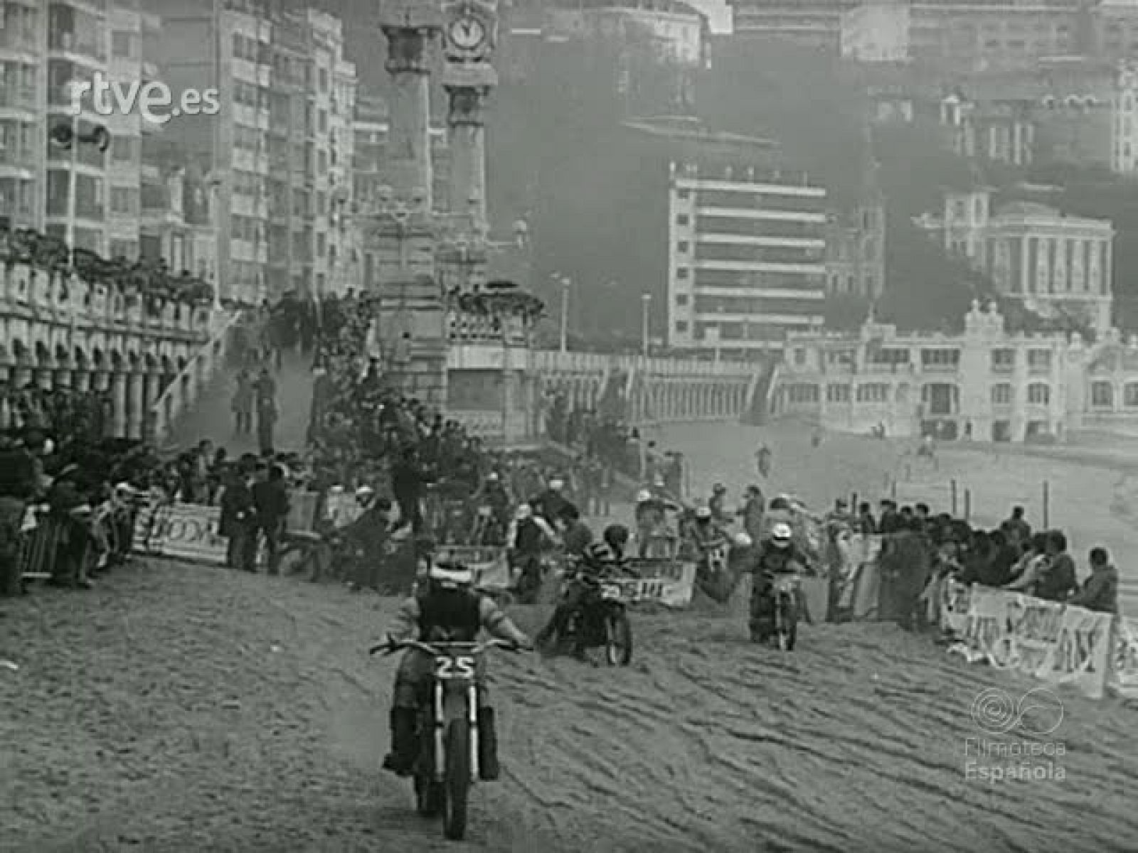 NOT N 1773 B - NO-DO | Ver