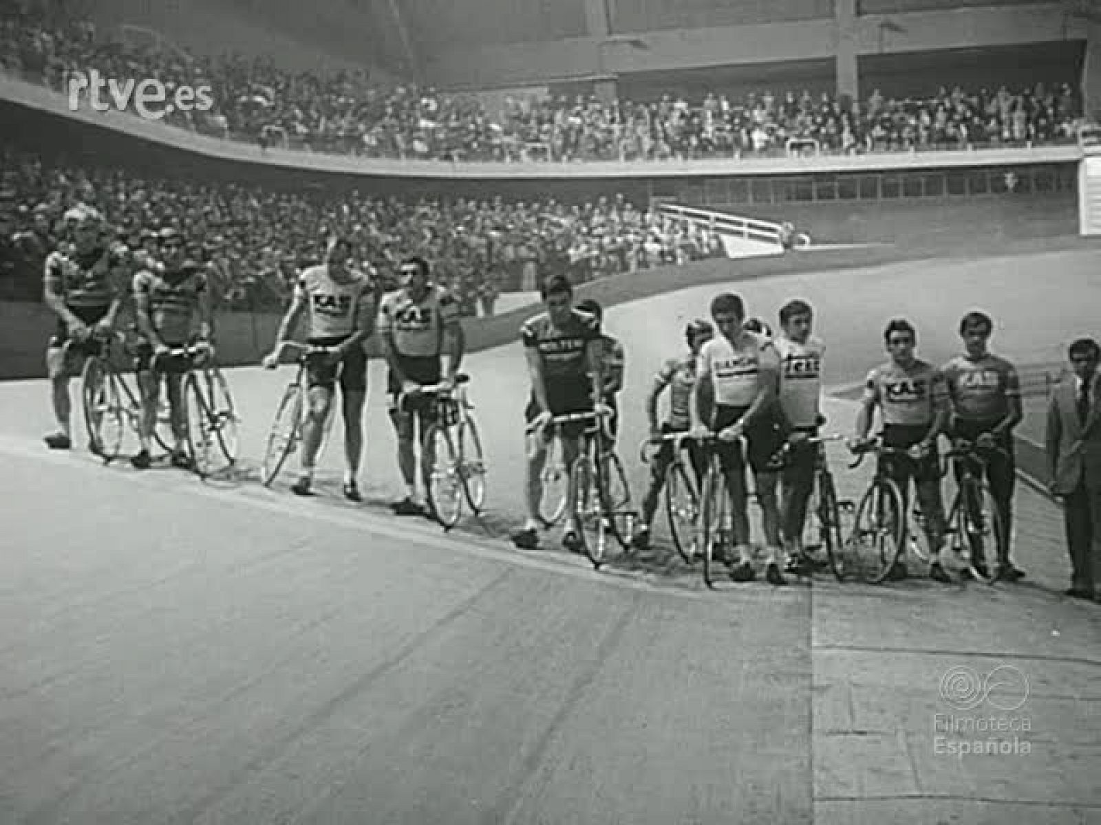 NOT N 1762 B - NO-DO | Ver