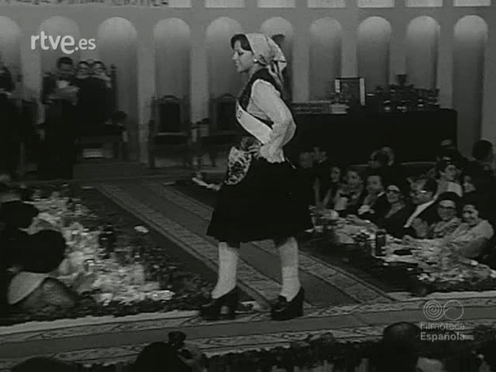 NOT N 1635 B - NO-DO | Ver