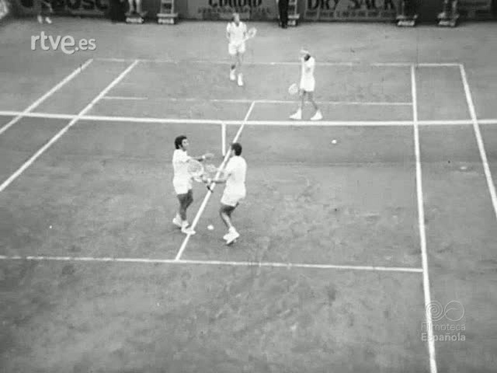 NOT N 1699 B - NO-DO | Ver