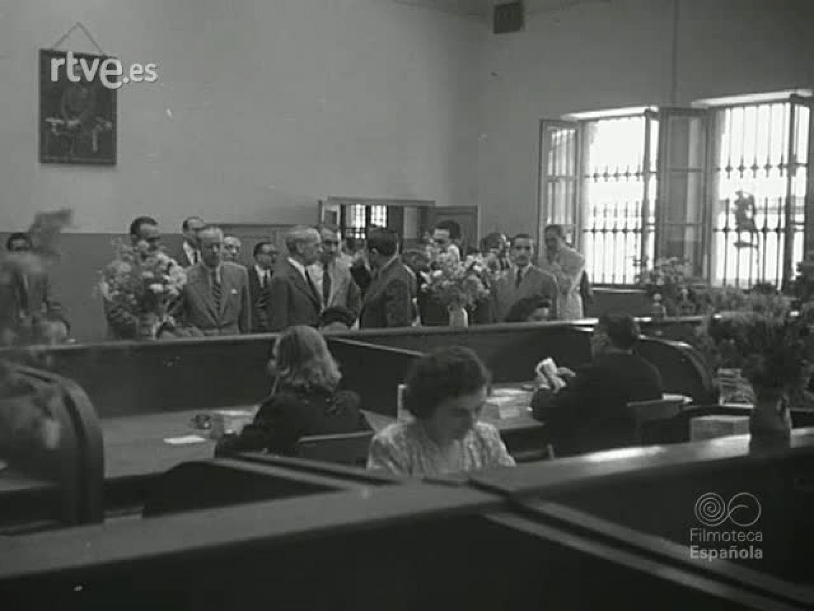 NOT N 236 B - NO-DO | Ver