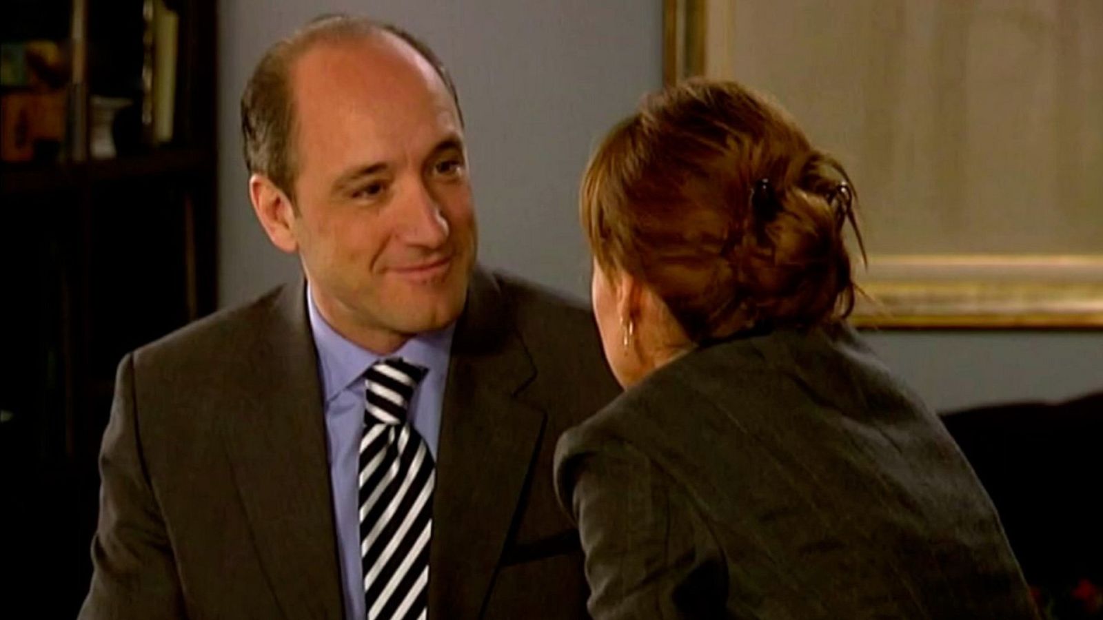 Ana y los siete - Temporada 2 - Episodio 2: Cuento de Navidad - Ver ahora