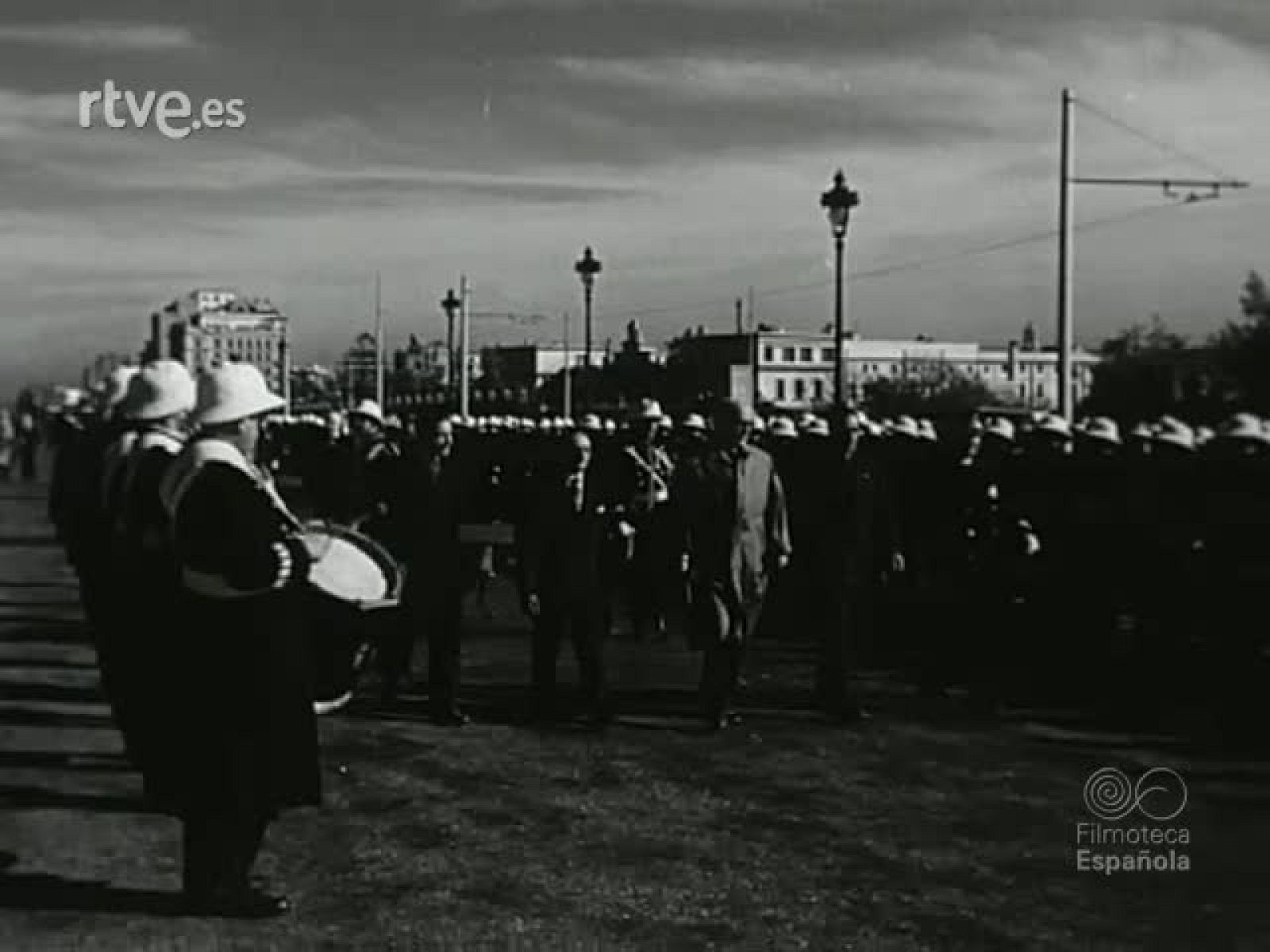 NOT N 518 B - NO-DO | Ver