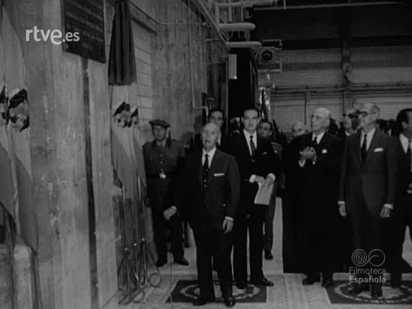 NOT N 1499 B - NO-DO | Ver