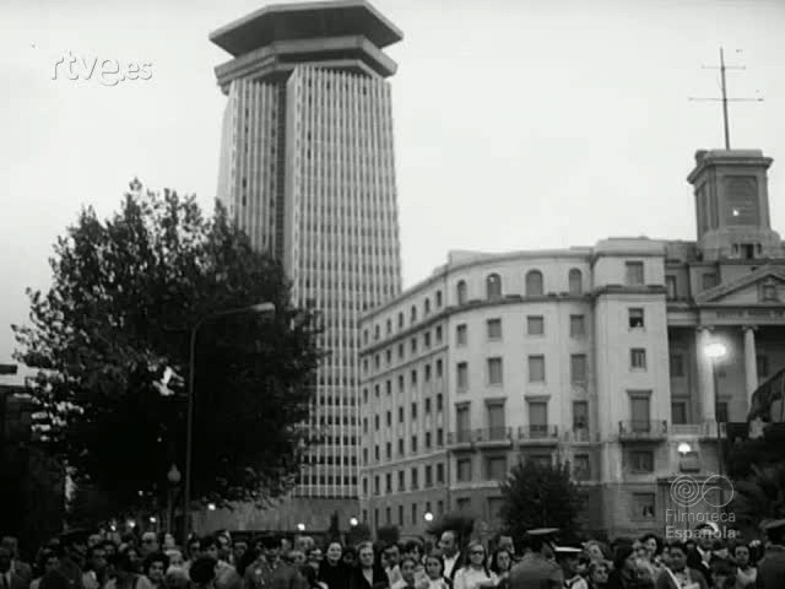 NOT N 1502 B - NO-DO | Ver