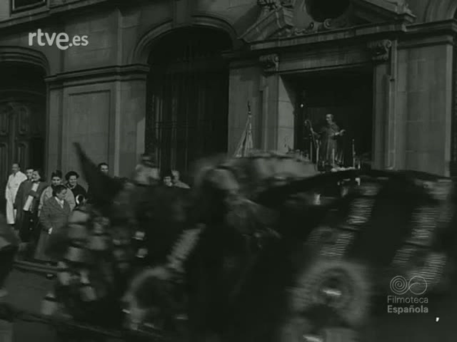 NOT N 942 A - NO-DO | Ver