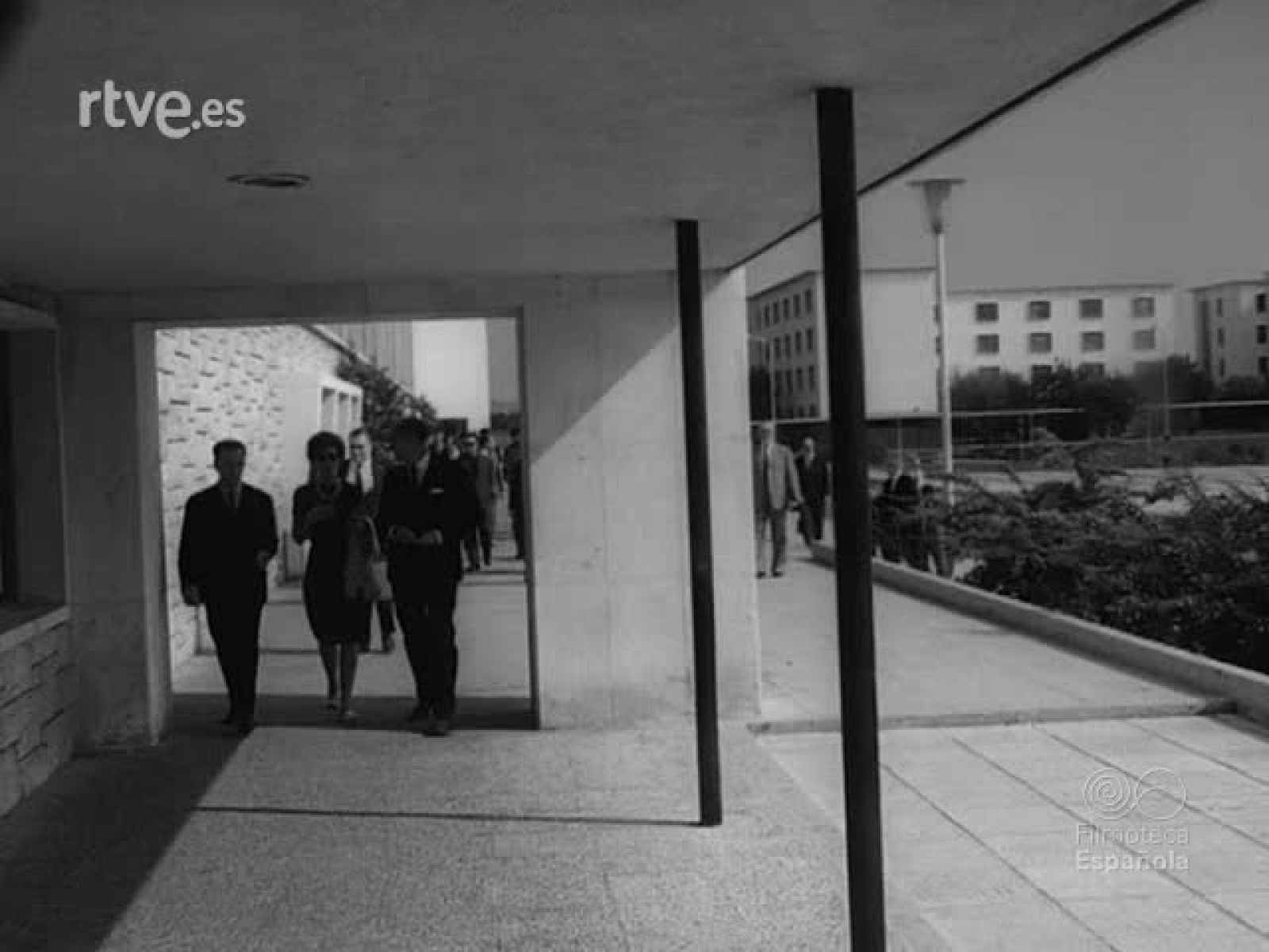 NOT N 1086 C - NO-DO | Ver